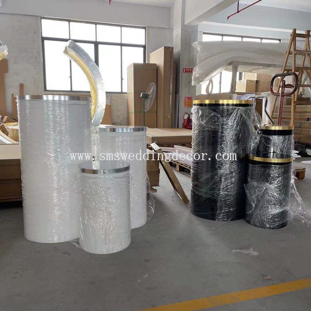 white Cylinder Party Table and black Cylinder Party Table