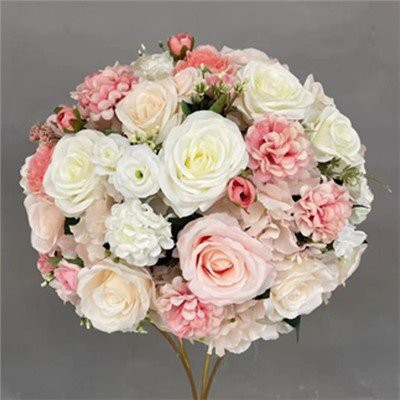 Centre de piesă cu flori de mătase roz