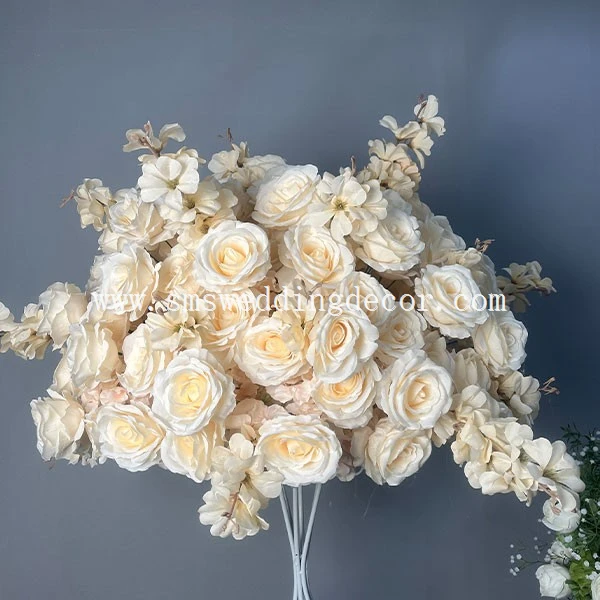 big flower wedding centerpieces